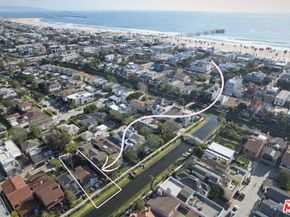 230 Sherman Canal, Venice CA 90291