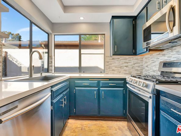 8558 De Soto Avenue 41, Canoga Park CA 91304