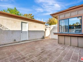 8558 De Soto Avenue 41, Canoga Park CA 91304