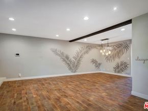 8558 De Soto Avenue 41, Canoga Park CA 91304