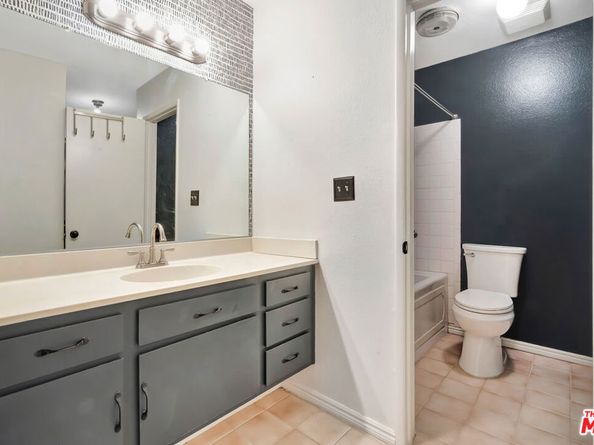 8558 De Soto Avenue 41, Canoga Park CA 91304