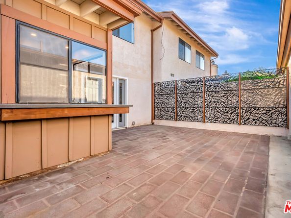 8558 De Soto Avenue 41, Canoga Park CA 91304