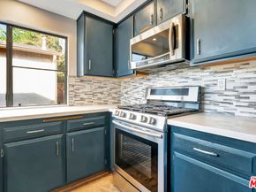 8558 De Soto Avenue 41, Canoga Park CA 91304