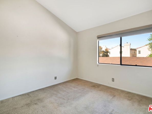 8558 De Soto Avenue 41, Canoga Park CA 91304