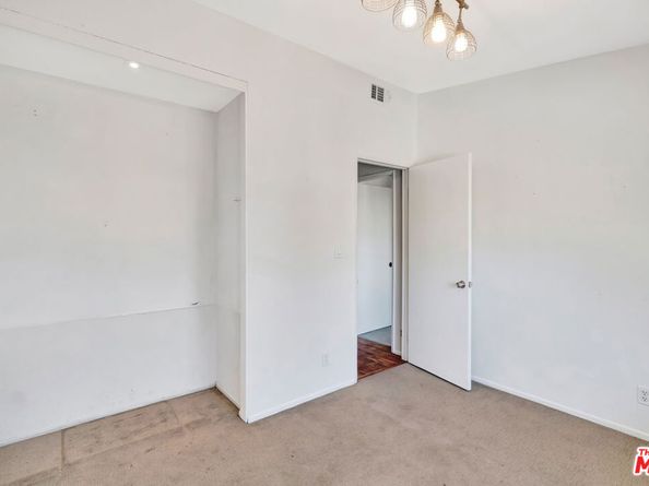 8558 De Soto Avenue 41, Canoga Park CA 91304