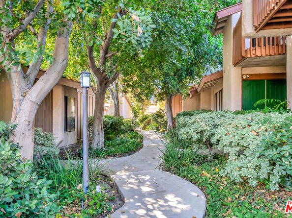 8558 De Soto Avenue 41, Canoga Park CA 91304
