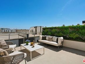 3807 S Verona Court, Los Angeles CA 90066