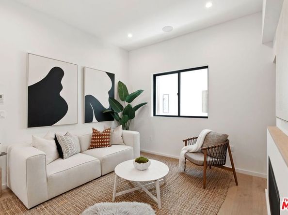 3807 S Verona Court, Los Angeles CA 90066