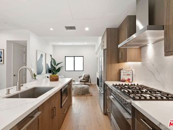 3807 S Verona Court