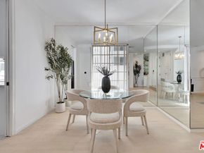 10531 Ashton Avenue 201, Los Angeles CA 90024