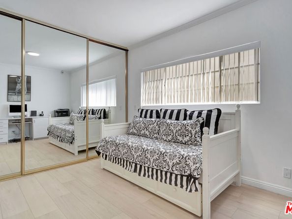 10531 Ashton Avenue 201, Los Angeles CA 90024