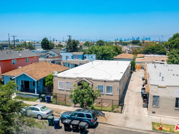 1139 E 68th Street, Los Angeles CA 90001