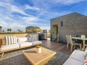 917 1/2 Hilldale Avenue, West Hollywood CA 90069