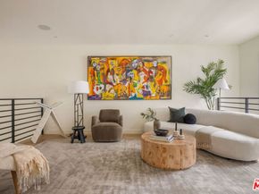 917 1/2 Hilldale Avenue, West Hollywood CA 90069