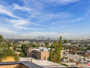 917 1/2 Hilldale Avenue, West Hollywood CA 90069