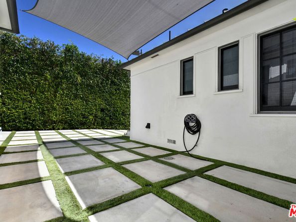 4311 Finley Avenue, Los Angeles CA 90027