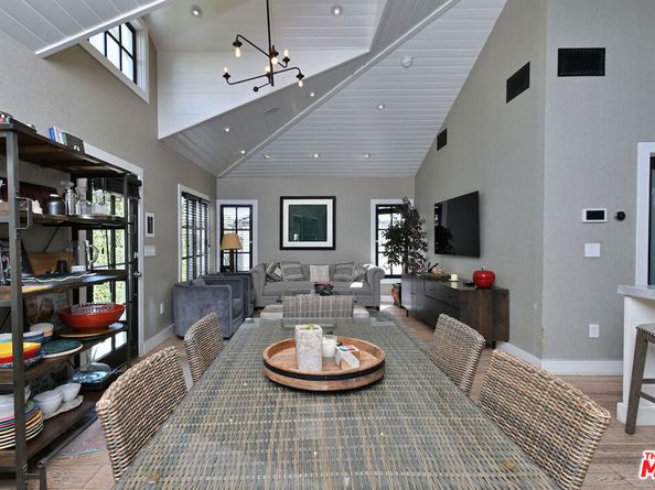 4311 Finley Avenue, Los Angeles CA 90027