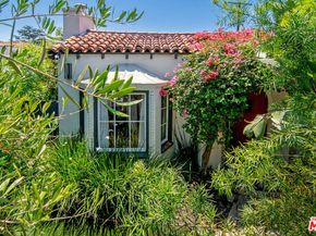 8260 Oakwood Avenue, Los Angeles CA 90048