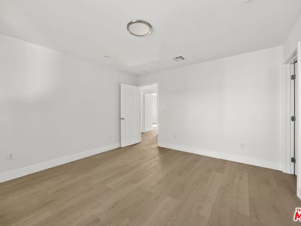 645 W 97th Street, Los Angeles CA 90044