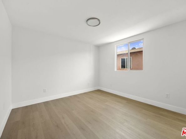 645 W 97th Street, Los Angeles CA 90044