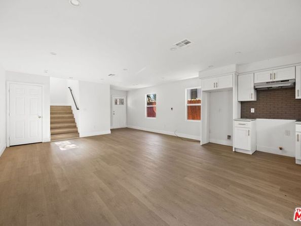 645 W 97th Street, Los Angeles CA 90044