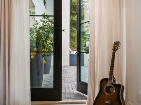 9577 Lime Orchard Road, Beverly Hills CA 90210