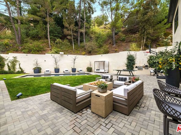 9577 Lime Orchard Road, Beverly Hills CA 90210