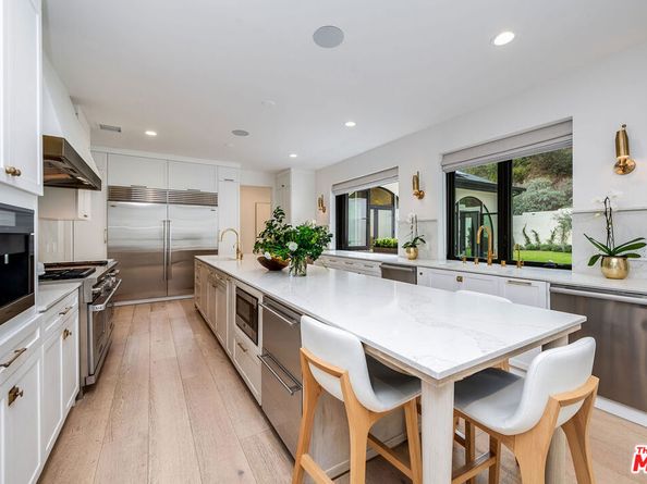 9577 Lime Orchard Road, Beverly Hills CA 90210