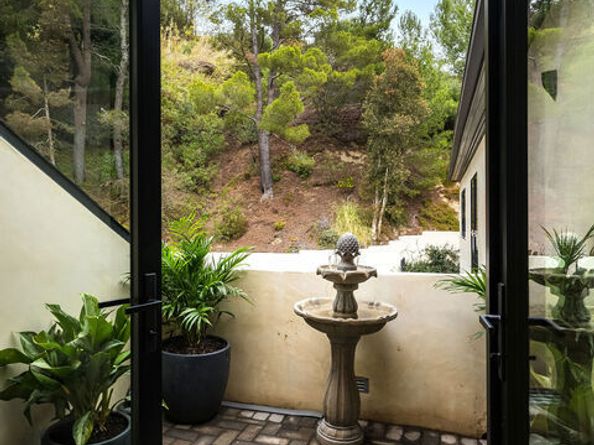 9577 Lime Orchard Road, Beverly Hills CA 90210