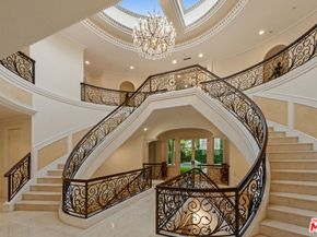 1455 Robmar Drive, Beverly Hills CA 90210