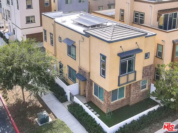 629 Daniel Freeman Circle, Inglewood CA 90301