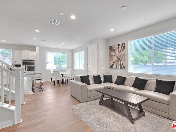 629 Daniel Freeman Circle, Inglewood CA 90301