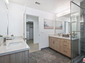 1746 Garfield Place 203, Los Angeles CA 90028