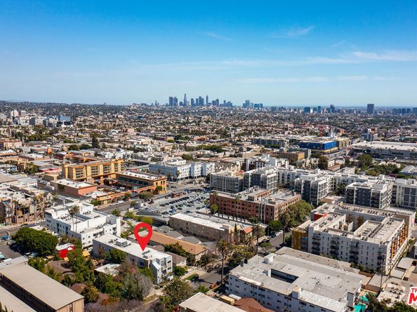 1746 Garfield Place 203, Los Angeles CA 90028