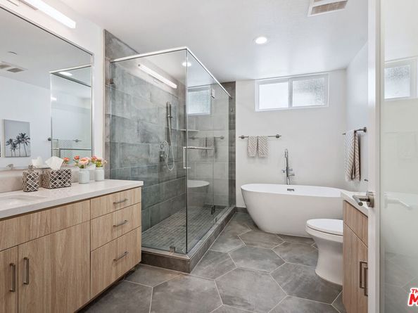 1746 Garfield Place 203, Los Angeles CA 90028