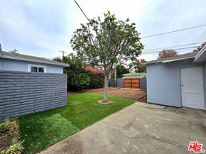 2520 Midvale Avenue, Los Angeles CA 90064
