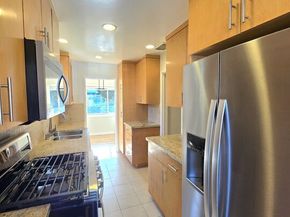 2520 Midvale Avenue, Los Angeles CA 90064