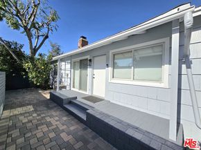 2520 Midvale Avenue, Los Angeles CA 90064