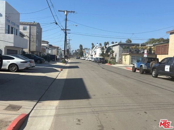 116 Rees Street, Playa Del Rey CA 90293