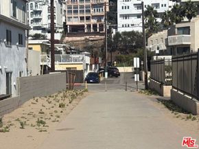 116 Rees Street, Playa Del Rey CA 90293