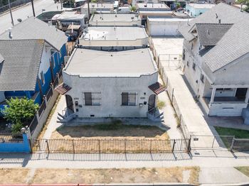 424 W Gage Avenue