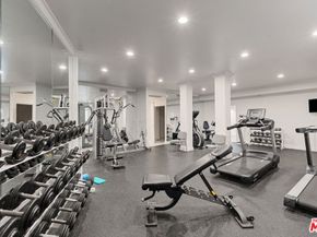 390 S Sepulveda Boulevard 409, Los Angeles CA 90049