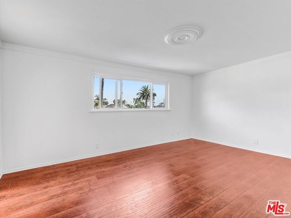 12479 Walsh Avenue, Los Angeles CA 90066