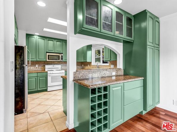 12479 Walsh Avenue, Los Angeles CA 90066