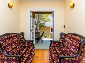 866 N Doheny Drive, West Hollywood CA 90069