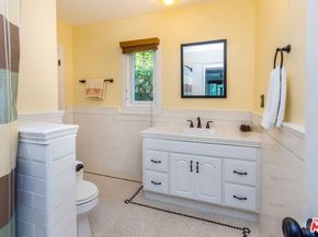 866 N Doheny Drive, West Hollywood CA 90069