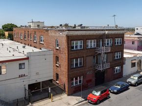 2222 W 15th Street, Los Angeles CA 90006