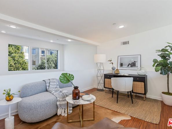 4005 Monroe Street 10, Los Angeles CA 90029