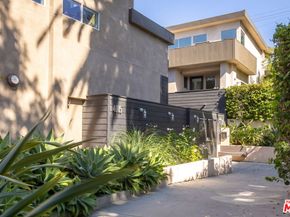 4005 Monroe Street 10, Los Angeles CA 90029