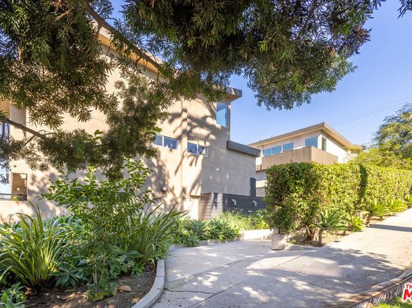 4005 Monroe Street 10, Los Angeles CA 90029